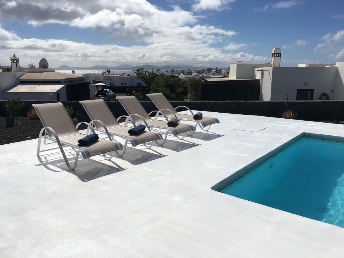 Villa Lola Playa Blanca  Exteriör bild